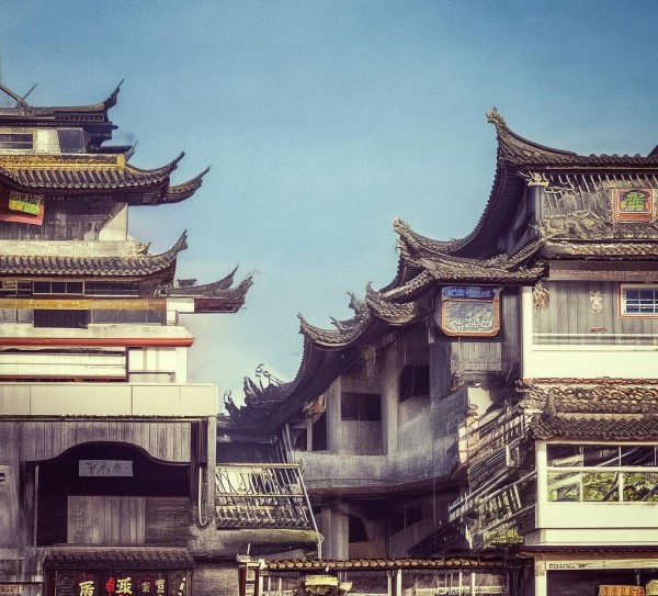 构建现代化商贸服务中心的实践与经验——以某市为例