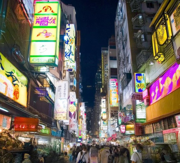 商贸服务产业集群，繁荣发展的新引擎