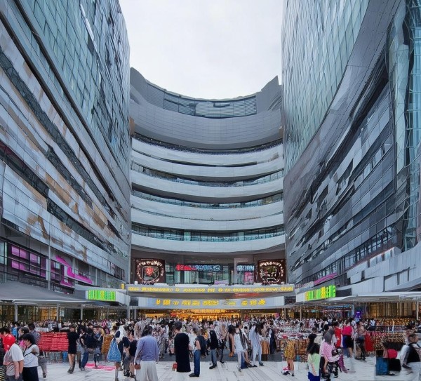 泰山商贸城，品质与创新的区域标杆