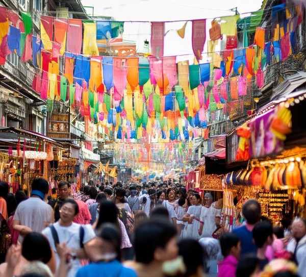 annual commercial festival at 商贸城 annual commercial festival at 商贸城