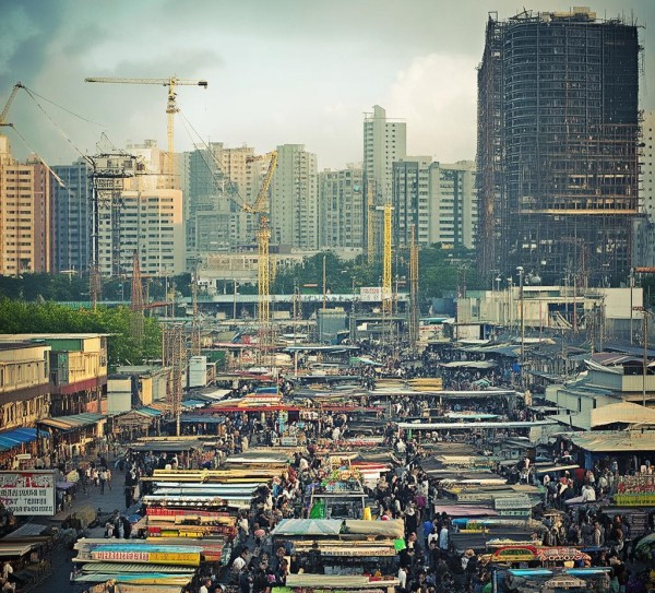 阜新商贸城，机遇与挑战并存